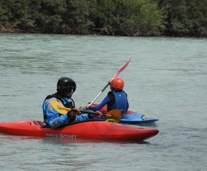 stage kayak rivieres des alpes